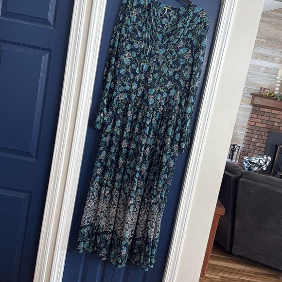 Free People See It Through Dress Size M - Picture 4 of 7